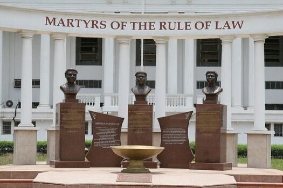 Calls for limit to Supreme Court justices
