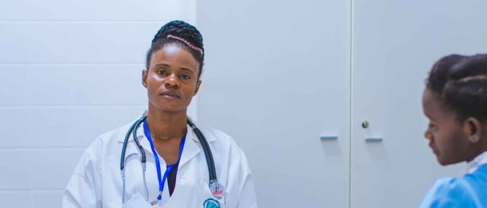 Zimbabwean health workers risk jail for protesting